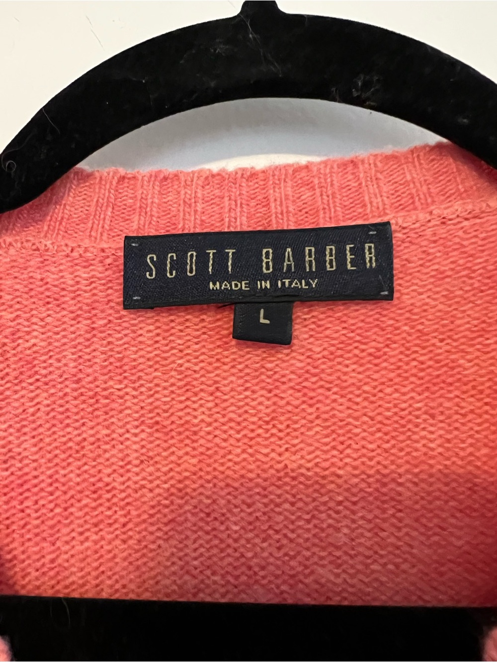 Scott Barber Made in Italy 100% Merino Wool Salmon V-Neck Sweater- Flawed‎ - Picture 2 of 6